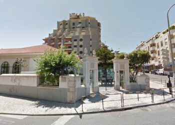 Há 19 alunos e duas educadoras infectadas com Covid-19 no Jardim Escola João de Deus