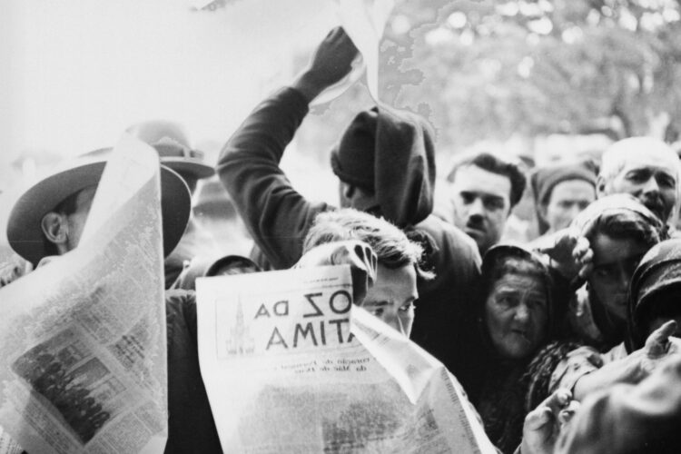Mural no Santuário assinala 100 anos do jornal Voz da Fátima
