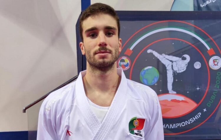 Miguel Diz chega aos oitavos-de-final no Campeonato do Mundo de Karaté