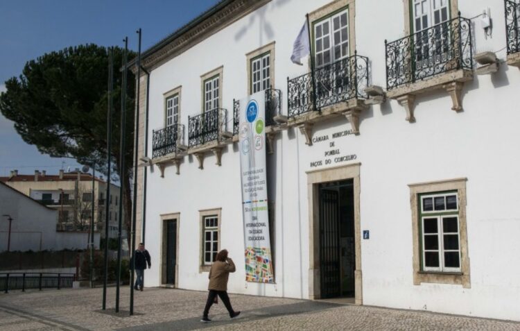 PS de Pombal acusa presidente da Assembleia Municipal de “ignorar oposição”