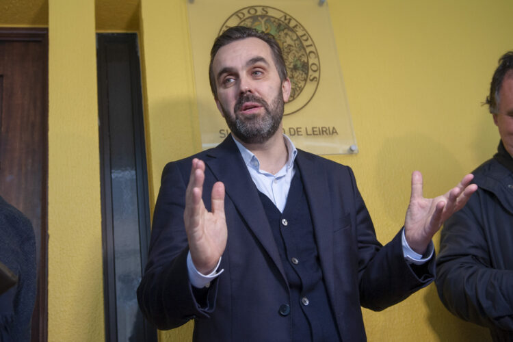 Ordem dos Médicos alerta para redobrados cuidados no Natal