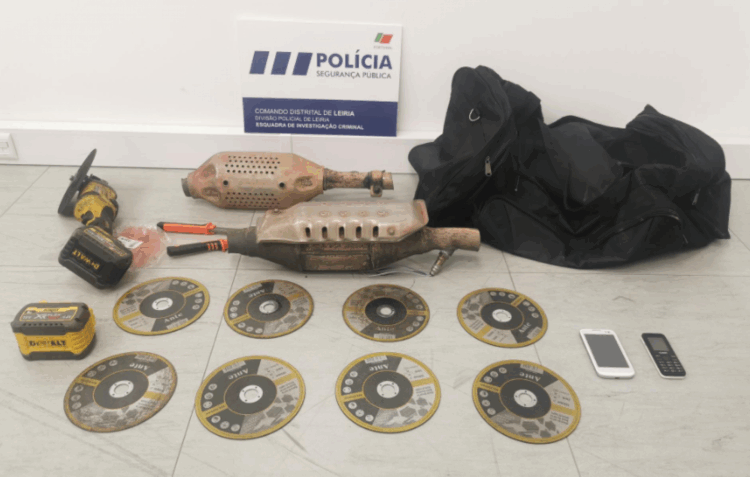 Três pessoas detidas em Leiria por furto de catalisadores