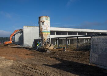 Retomadas obras no centro escolar de Marrazes