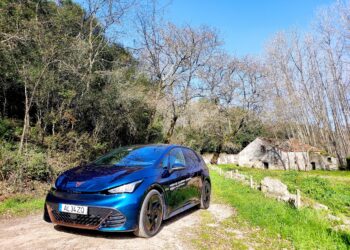 Cupra Born chegou com 420 quilómetros de autonomia