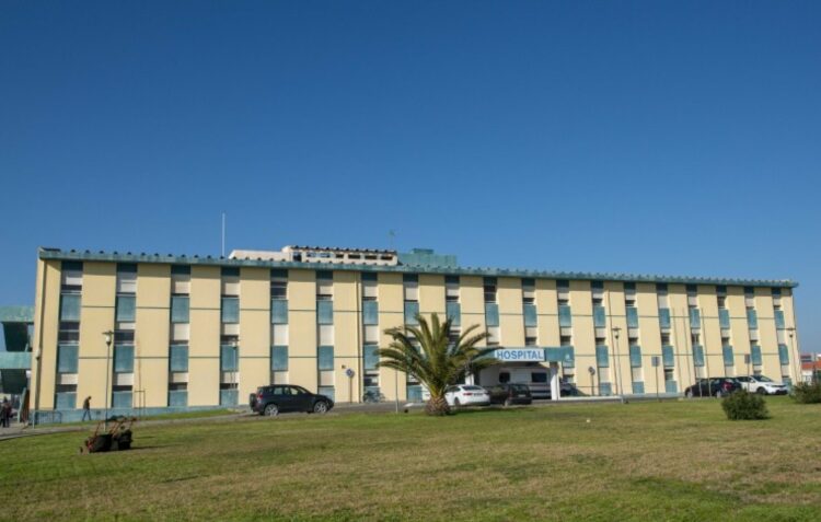 Homem condenado a internamento por agressão a médico na urgência de Peniche