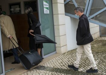 Ex-presidente do Académico de Leiria julgado em caso de imigração ilegal