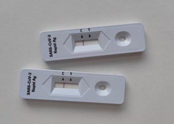 Visitas no hospital, teste negativo deixa de ser obrigatório para vacinados com dose de reforço
