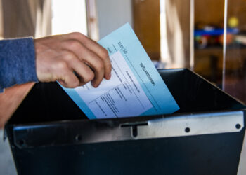 Leiria com 1184 votantes até ao meio-dia