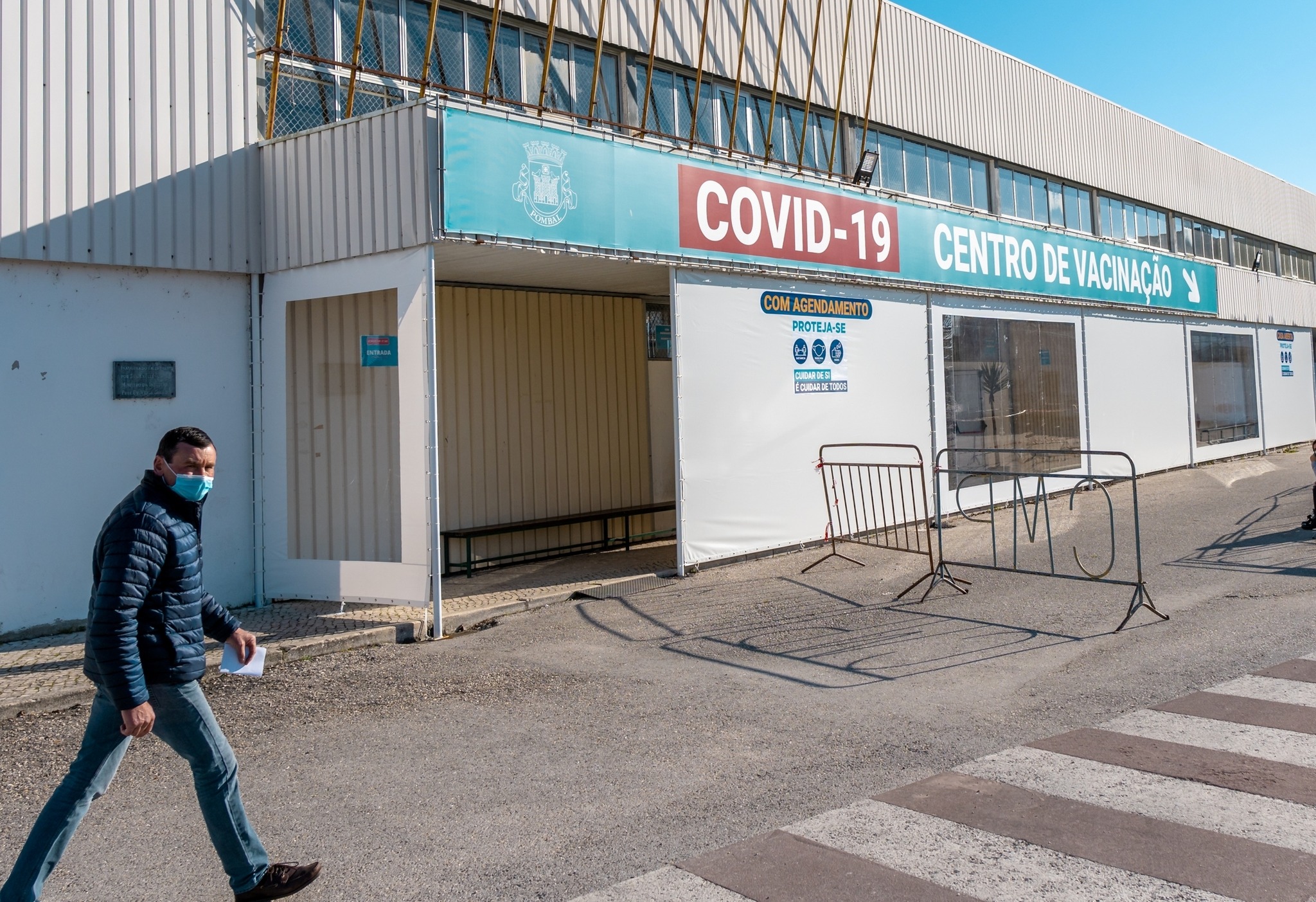 Nova zona de acolhimento no Centro de Vacinação Covid-19, em Pombal