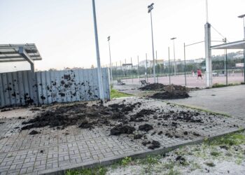 Homem que deitou estrume em campos de ténis de Leiria condenado a 18 meses com pena suspensa