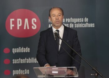 Suinicultores dão prazo de 15 dias para Governo responder a reivindicações do sector