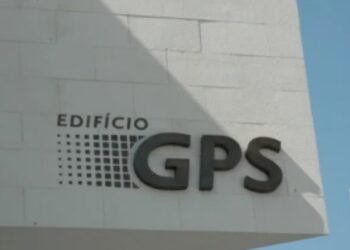 Arguidos do processo dos colégios GPS absolvidos em tribunal