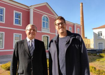 Humorista da Porta dos Fundos destaca Marinha Grande em programa de televisão