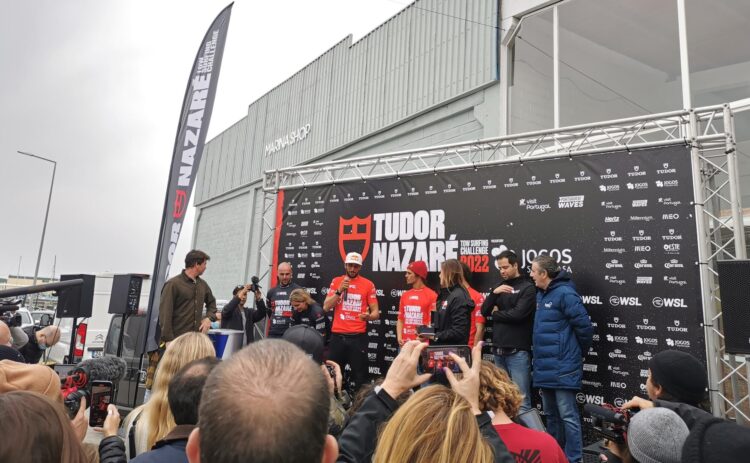 Lucas Chianca e Maya Gabeira vencem prova de ondas gigantes na Nazaré