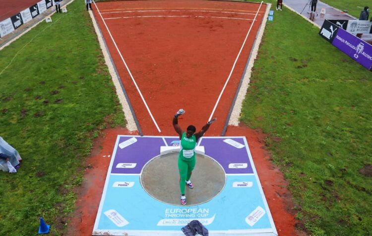 Auriol Dongmo conquista medalha de ouro em Leiria
