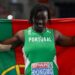 Auriol Dongmo sagra-se campeã do mundo no lançamento do peso