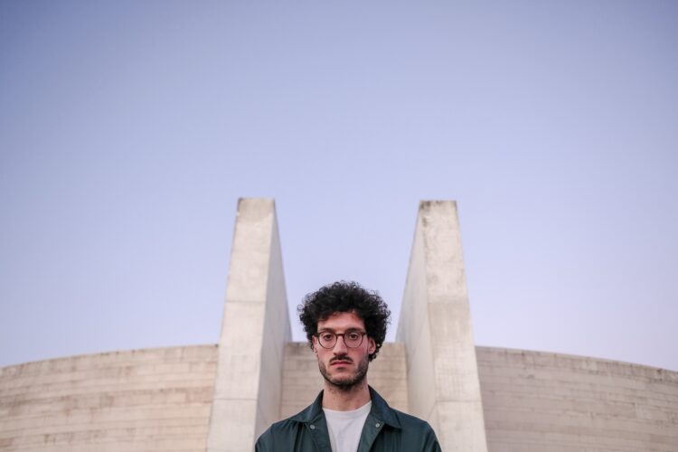 Celino: o som urbano e electrónico imaginado por um rapaz na aldeia