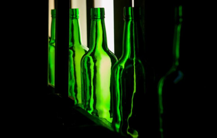 Preços do gás natural estrangulam produção de vidro