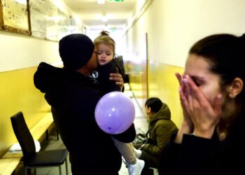 Evgeniy foi de Leiria à Ucrânia buscar a mulher e a filha, Maksym resgatou a mãe. “Agora o meu coração está feliz”