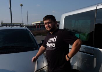 “Combinei com o meu pai irmos para a guerra. Tenho muita pena que os russos morram por nada”