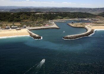 Dragagens de manutenção anunciadas para três infraestruturas portuárias do distrito de Leiria