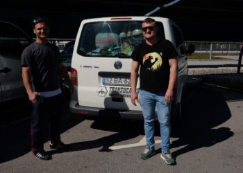 Yuriy e Dmytro ainda não conhecem a família que vão buscar a Rzeszow, no outro lado da Europa