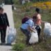 Voluntários recolhem mais de 150 quilos de lixo das bermas da estrada
