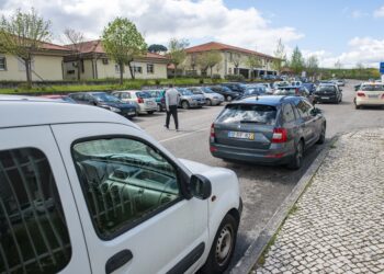 Leiria (des)espera pelos mais de mil lugares de estacionamento anunciados