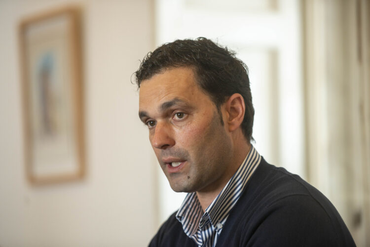 Filipe Daniel: “Face ao investimento alocado à requalificação da Linha do Oeste, o ganho é pouco”