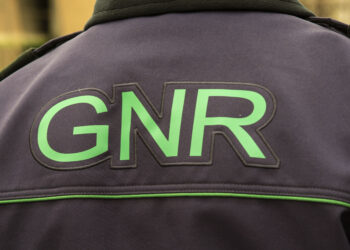 GNR detém suspeito de tentativa de furto a loja na Benedita
