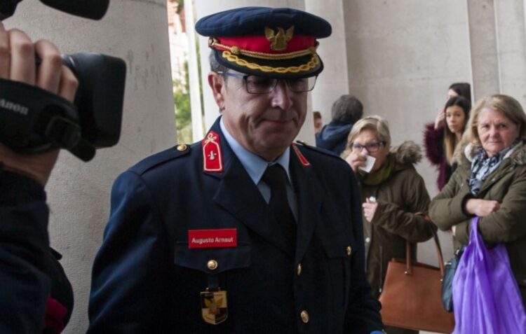Pedrógão Grande: Ex-ministra convencida de que era impossível combater incêndios