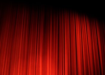 Festival de teatro Cenourém regressa este mês e prolonga-se até ao Outono