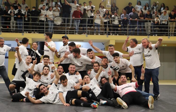 Mendiga sagra-se campeã de futsal do distrito de Leiria