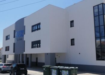 Centro Social Padre Bastos inaugura novo complexo social em Peniche