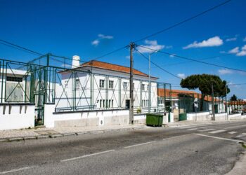 Serviços prisionais vão fechar a cadeia regional de Leiria