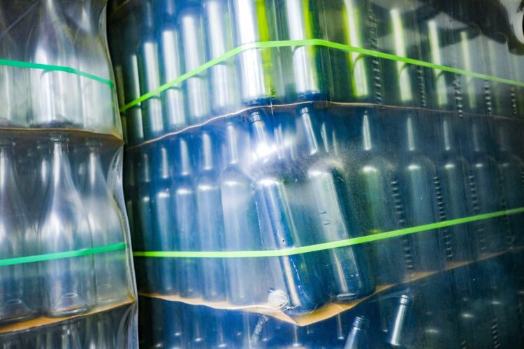 Falta de garrafas está a dificultar actividade dos produtores de vinho
