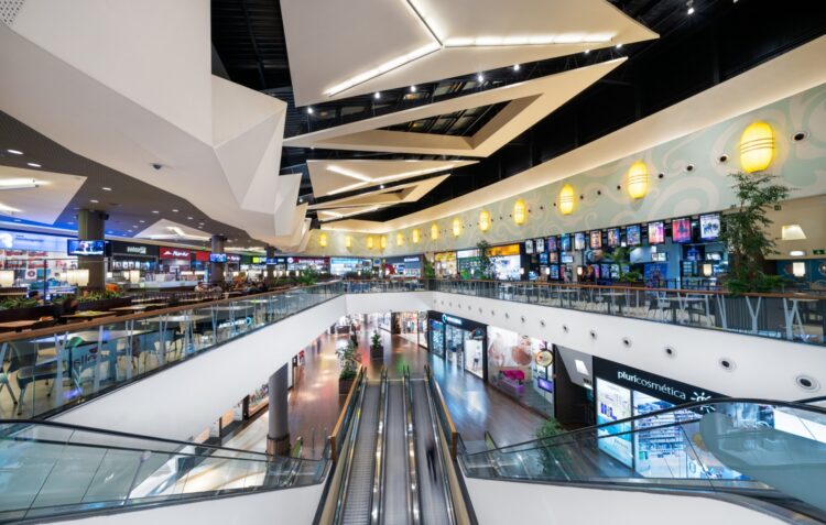 Americana CBRE fica com a gestão do LeiriaShopping