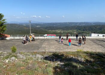Um espectáculo criado pelo povo põe as pedras a contar histórias