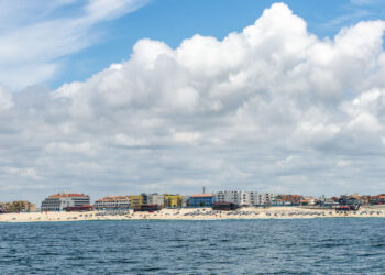 Sem Bandeira Azul, Praia da Vieira quer ser Capital do Iodo