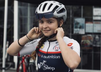 Nádia Alexandre vai pedalar pela região com as cores portuguesas