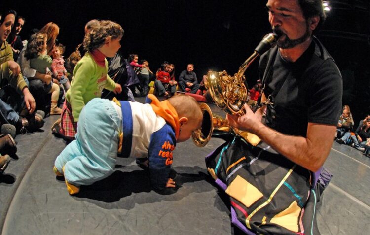 Concerto para bebés junta música e brincadeira na Marinha Grande