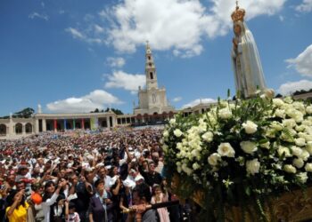 Crianças retomam peregrinação ao Santuário de Fátima