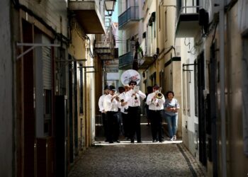 Esquininhas 2022 leva música e teatro à Nazaré