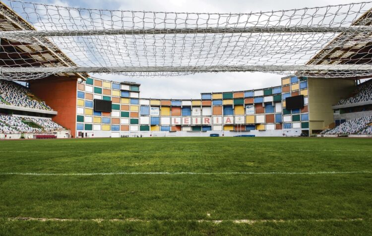 Câmara de Leiria garante prioridade à União no estádio sobre as SAD do Belenenses e do Estrela da Amadora