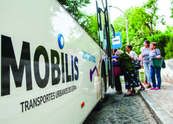 Mobilis aos domingos e feriados com menos de 4 passageiros por viagem