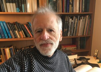 Richard Zenith em Leiria para falar sobre Pessoa e a biografia a que se entregou durante 13 anos