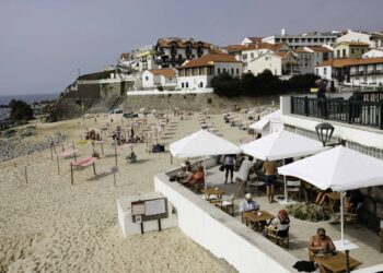 Praias da Marinha Grande  com mais de 100 actividade no mês de Agosto