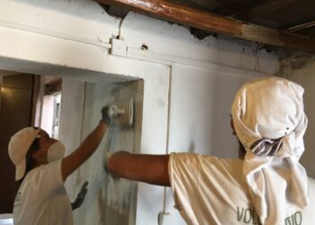 Três dezenas de voluntários reabilitam casas de pessoas carenciadas em Óbidos