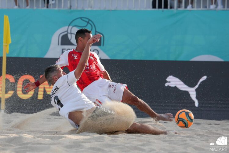 Braga e Casa do Benfica de Loures discutem título da elite do futebol de praia na Nazaré