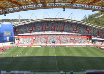 Jogo da Supertaça feminina transferido para “proteger qualidade do relvado de Leiria”